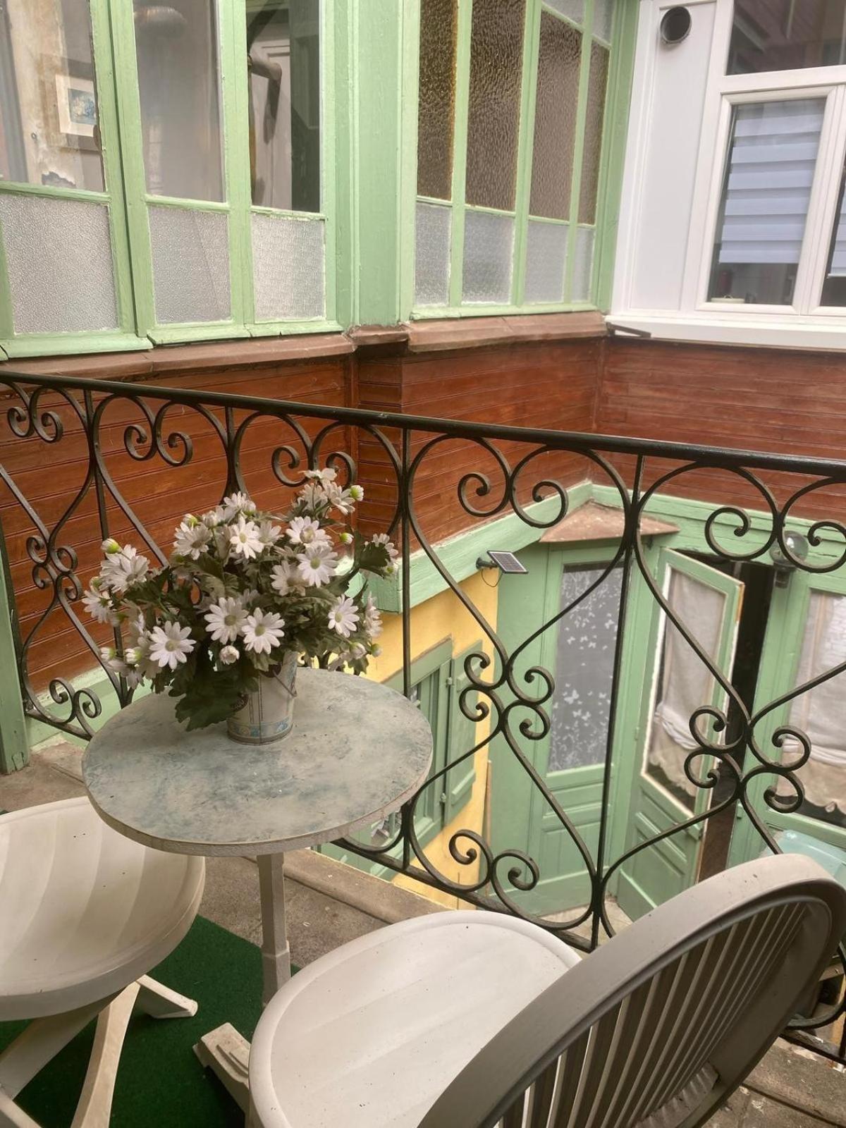 Romantic Apartment-hyper Centre * Bagneres-de-Bigorre
